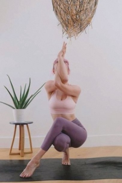Relaxation during prenatal yoga